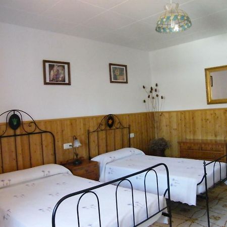 Can Selleretas Bed and Breakfast Vilamacolum Buitenkant foto